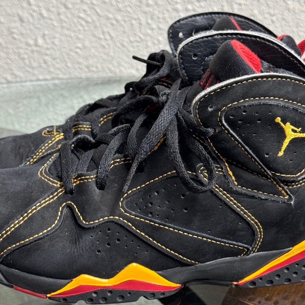 Jordan 7 Retro Size 3Y Athletic Sneakers